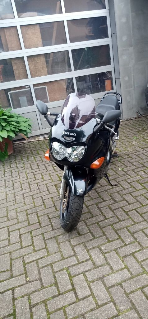 Motor Suzuki 750