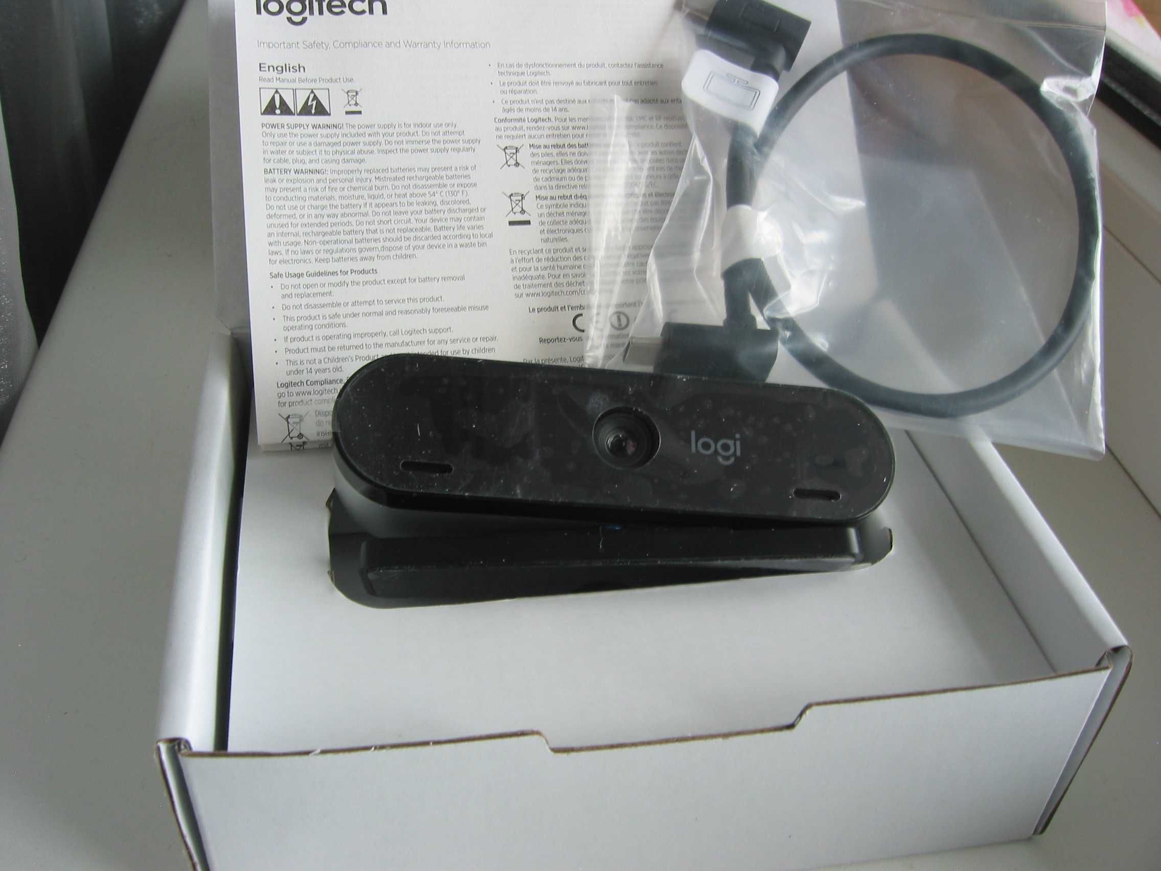 Logitech 4K PRO MAGNETIC Brio магнитное крепление logi  с930 920