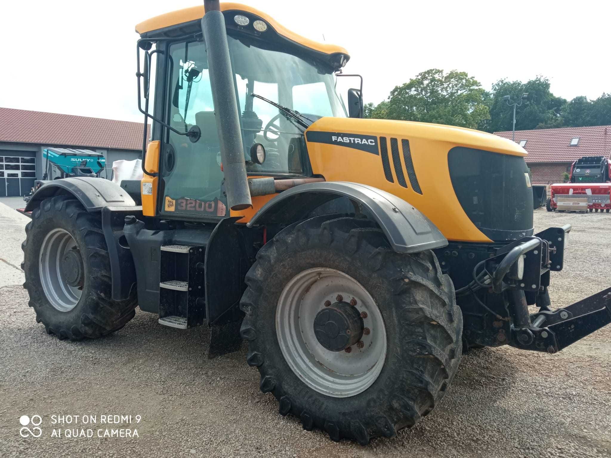 JCB Fastrac 3200