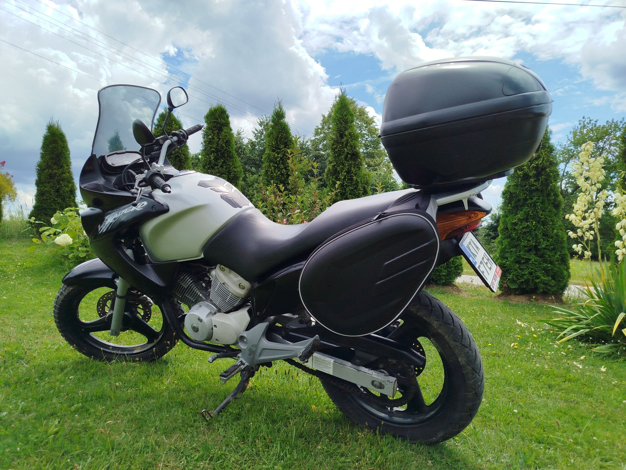 Honda Varadero XL 125 kat B