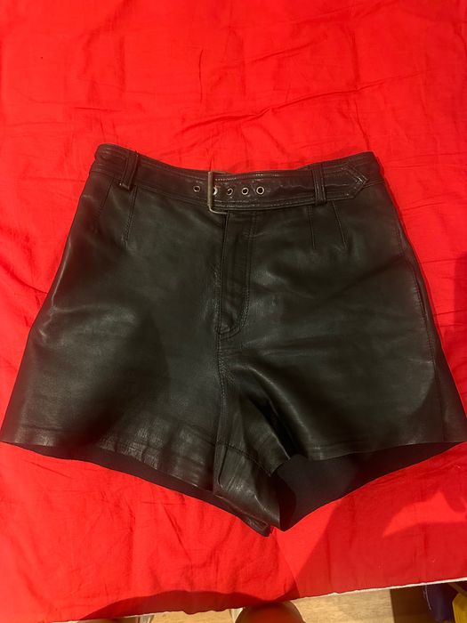 Кожаные шорты Armani