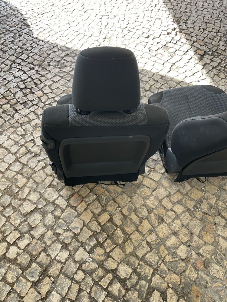Bancos Citroen C4