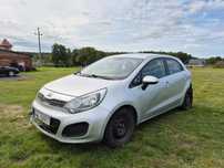 Kia Rio 1.4 90KM Uszkodzony