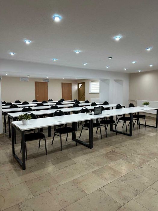 Sala konferencyjna Warszawa Włochy