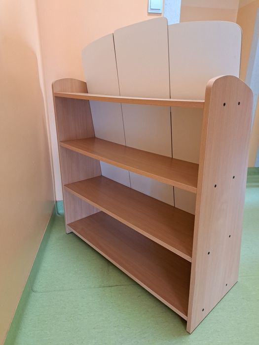 Biblioteczka na książki