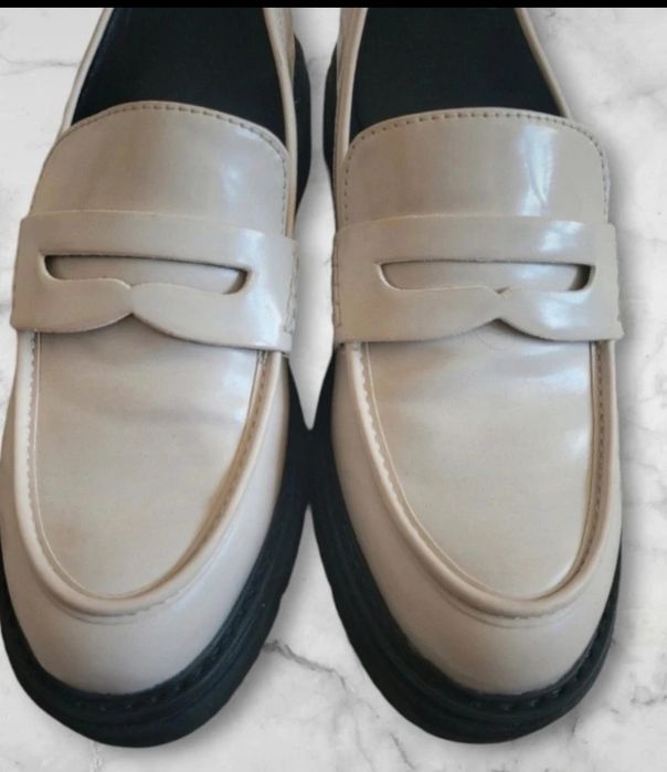 Mokasyny Loafersy Marco Tozzi na platformie 40