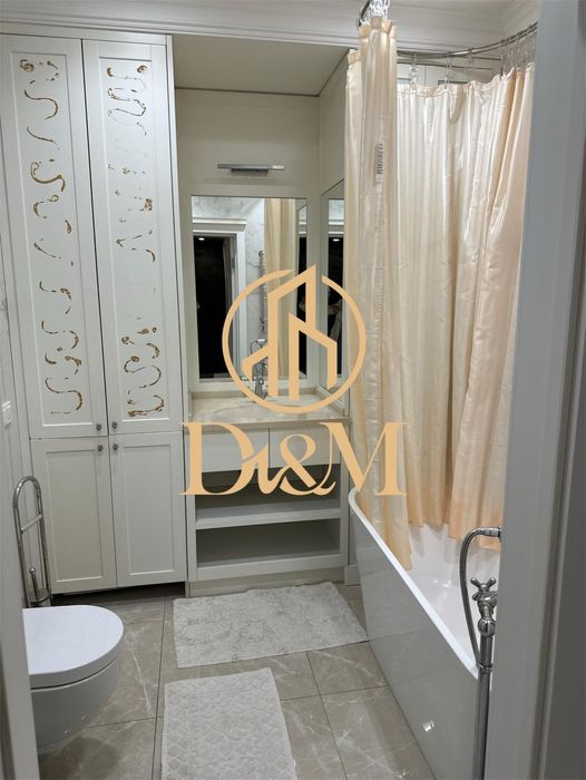 Продаж 1-кімнатної квартири з дизайнерським ремонтом у ЖК Royal Tower