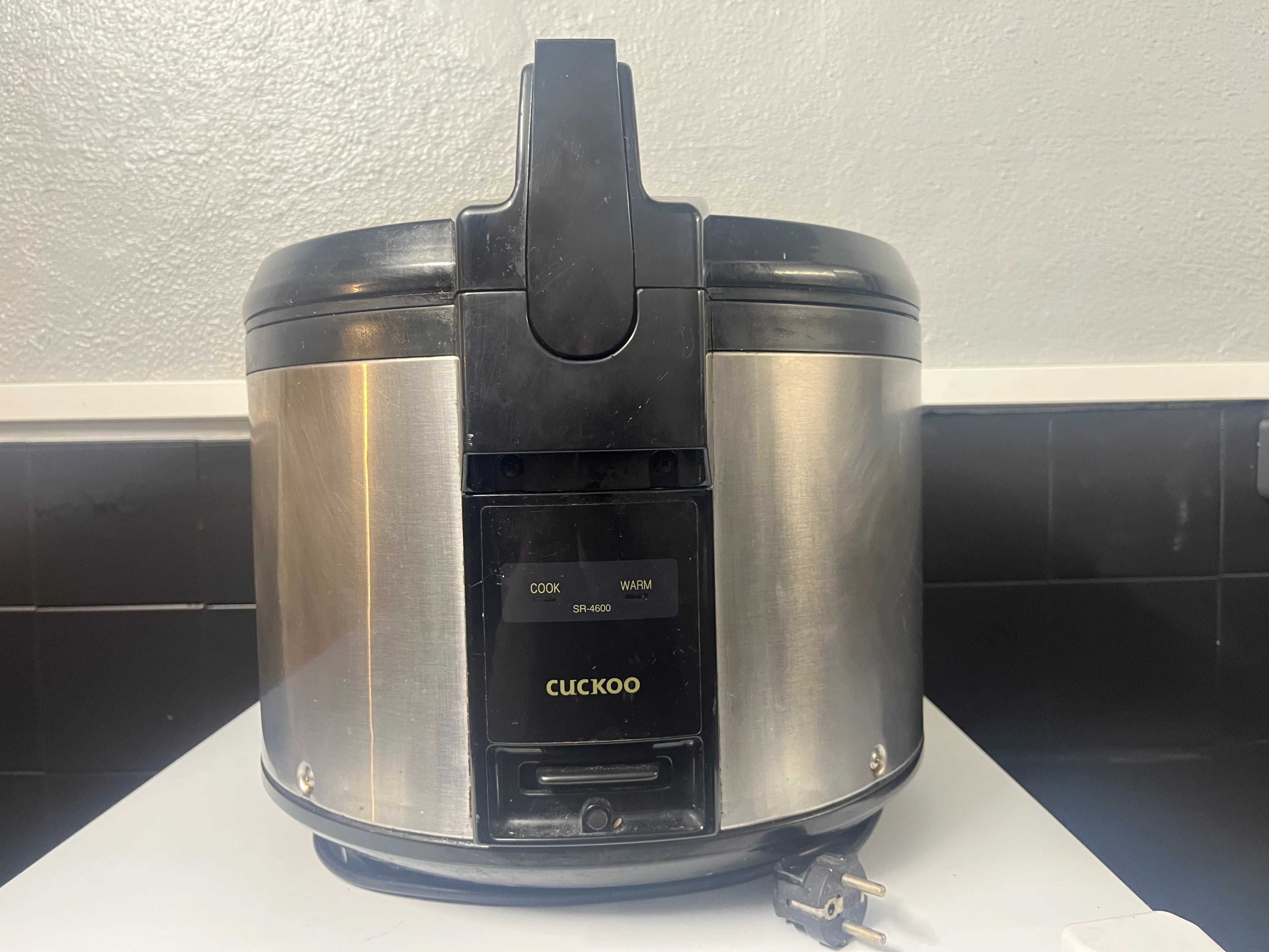 Panela de Arroz Elétrica 4.6L  - Cuckoo SR-4600