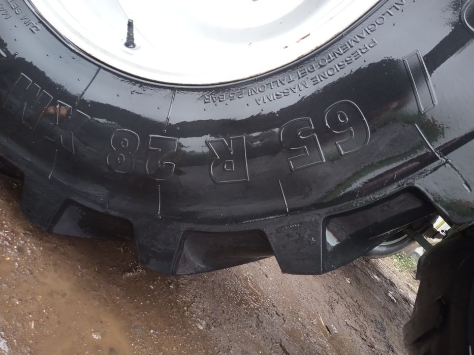 Kola do przyczepy rolniczej 825/20