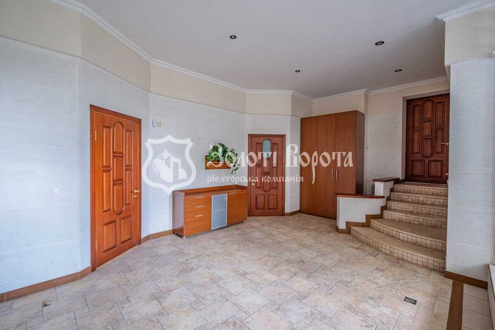 Будинок, 3 пов. 17 соток. Євроремонт. Гавронщина, Бучанський район