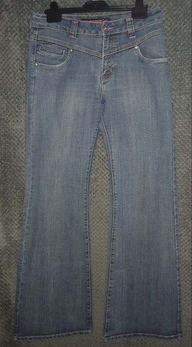 Spodnie jeans dzwony rozm xl 32