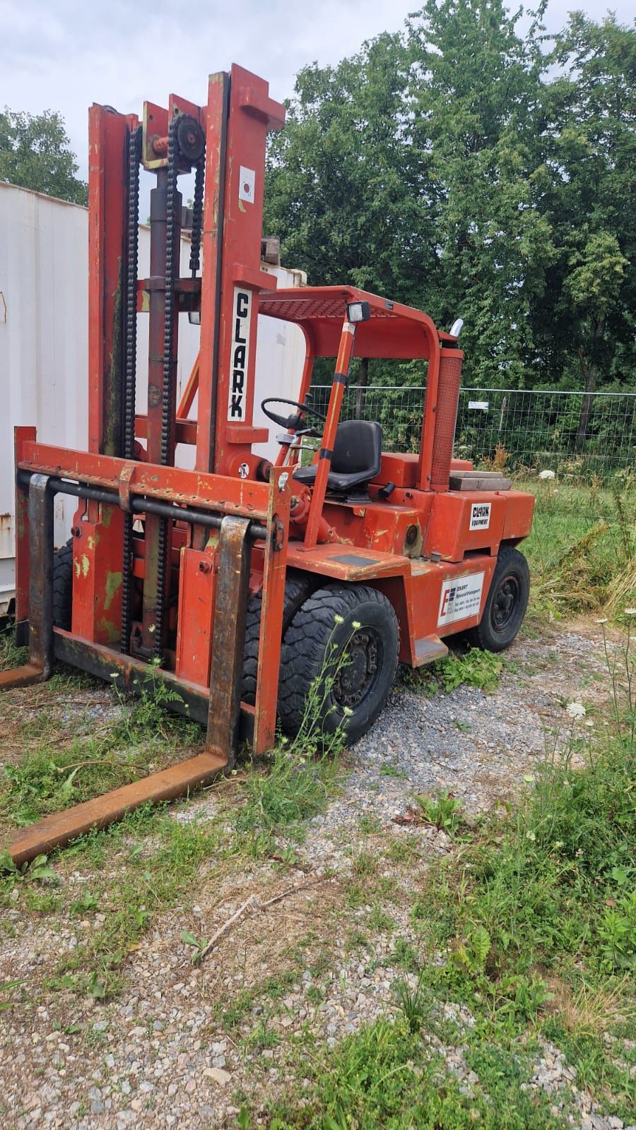 Duży wózek widłowy Clark  5-7ton widły 200x200