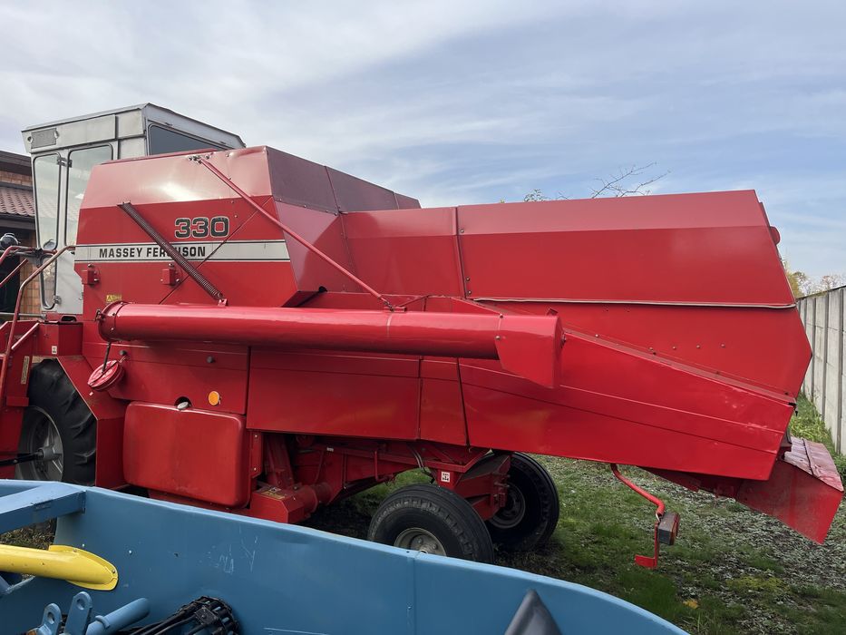 Комбайн Massey Ferguson 330 Массей Фергюсон 330 MF 330