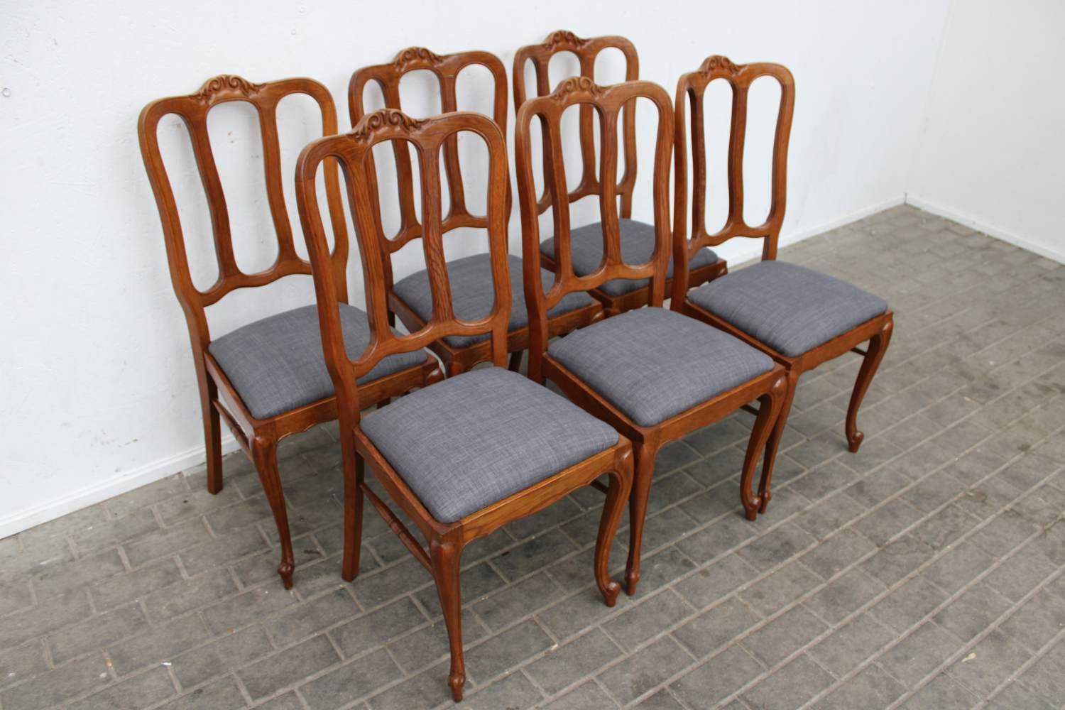Rzeźbiony dębowy komplet 6 krzeseł ludwikowskich Nowa Tapicerka 436