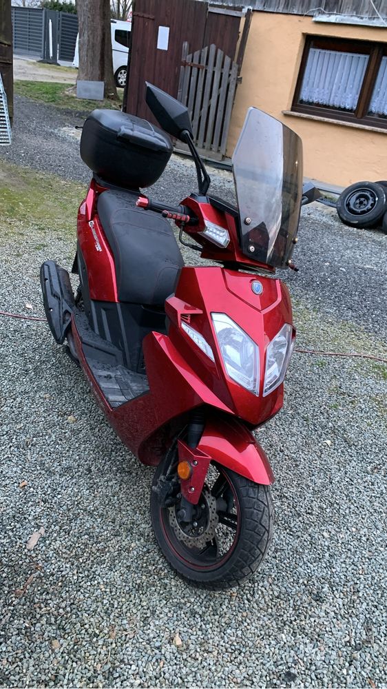 Motocykl Cruiser Juneng 125 EFI, 8tkm, 2018r,Problem z silnikiem
