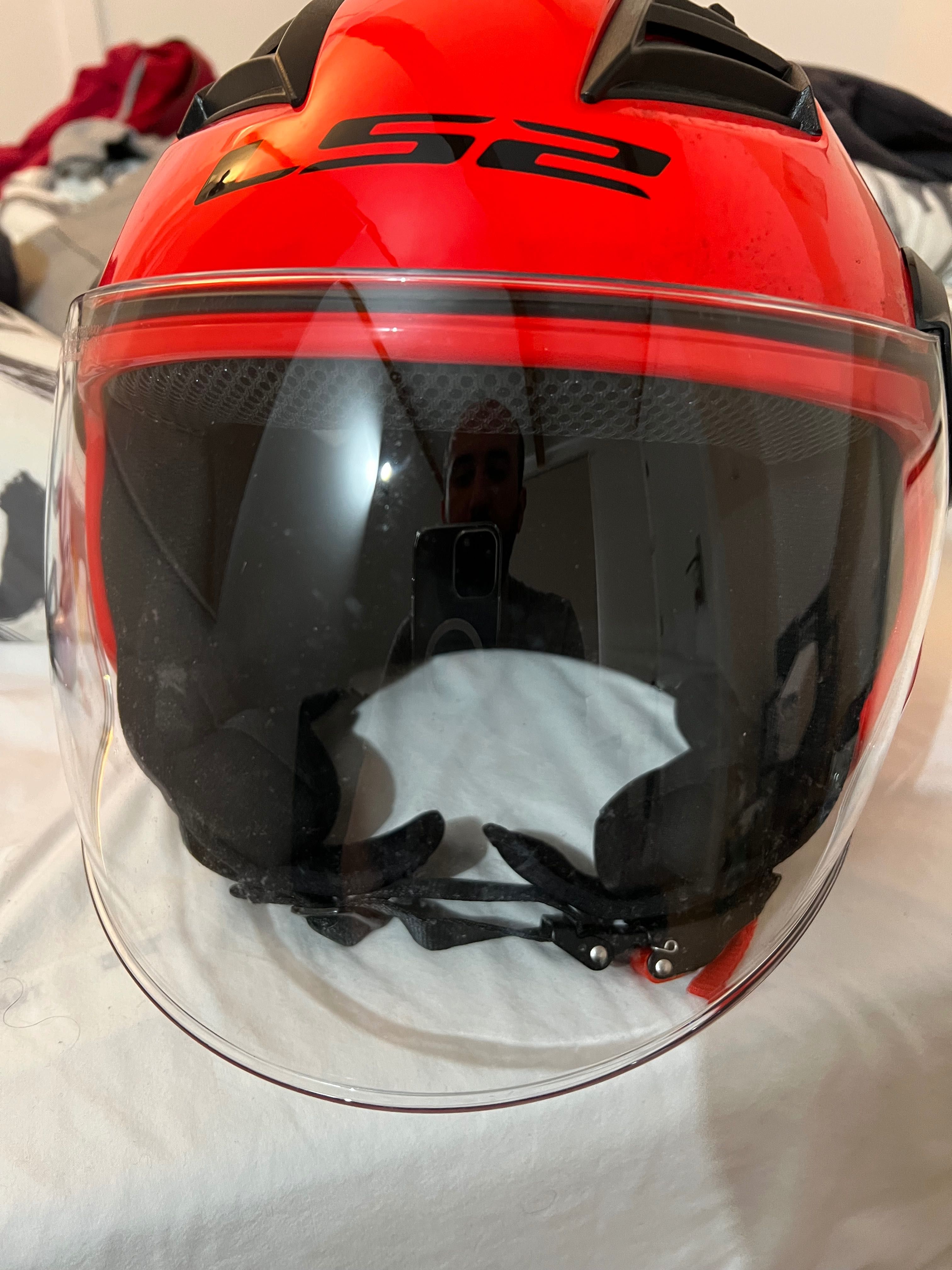 Capacete L52 (como novo)