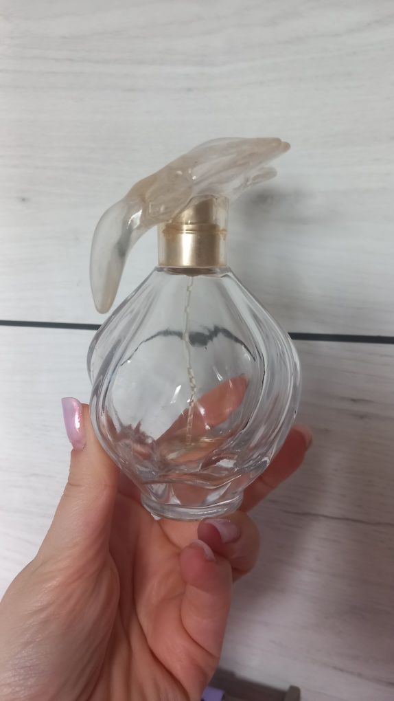 Nina Ricci pusty flakon 100 ml po perfumach