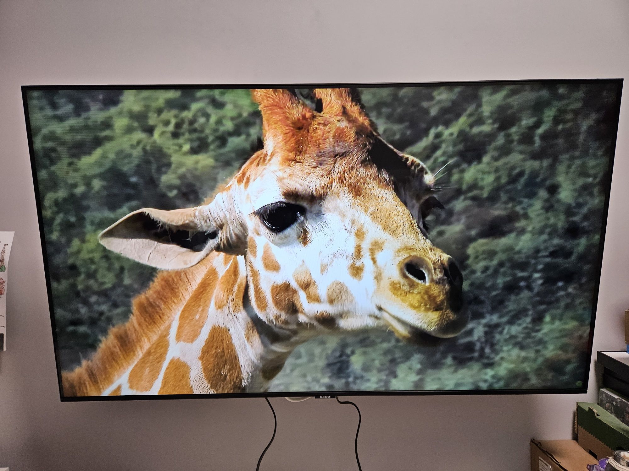 Telewizor Samsung 50" smart tv YouTube Netflix dvbt2 hevc