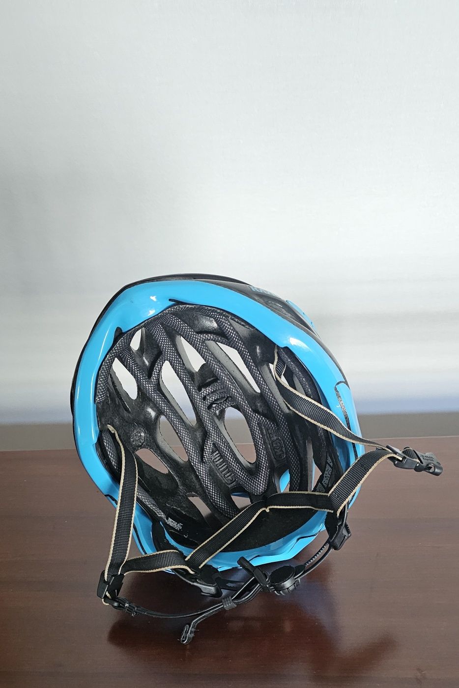 Capacete de ciclismo kask mojito