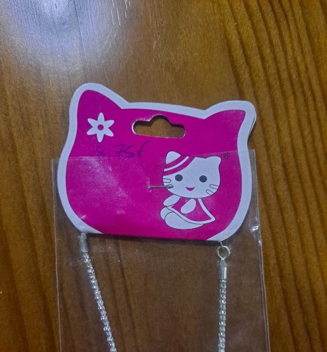 Colar Hello Kitty SELADO Nunca Usado