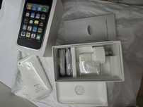 новий iPhone 3GS 32GB white (MC134X/A) не активований