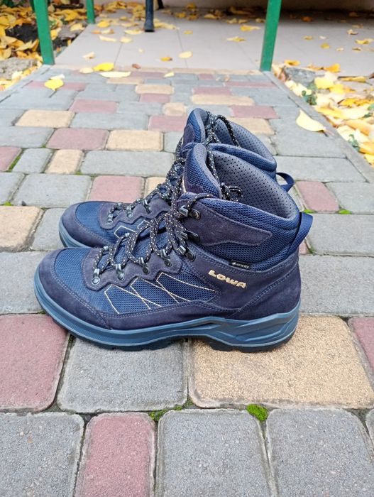 Ботинки Lowa Taurus Pro Gore tex