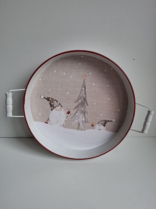 Metalowa taca z uchwytami