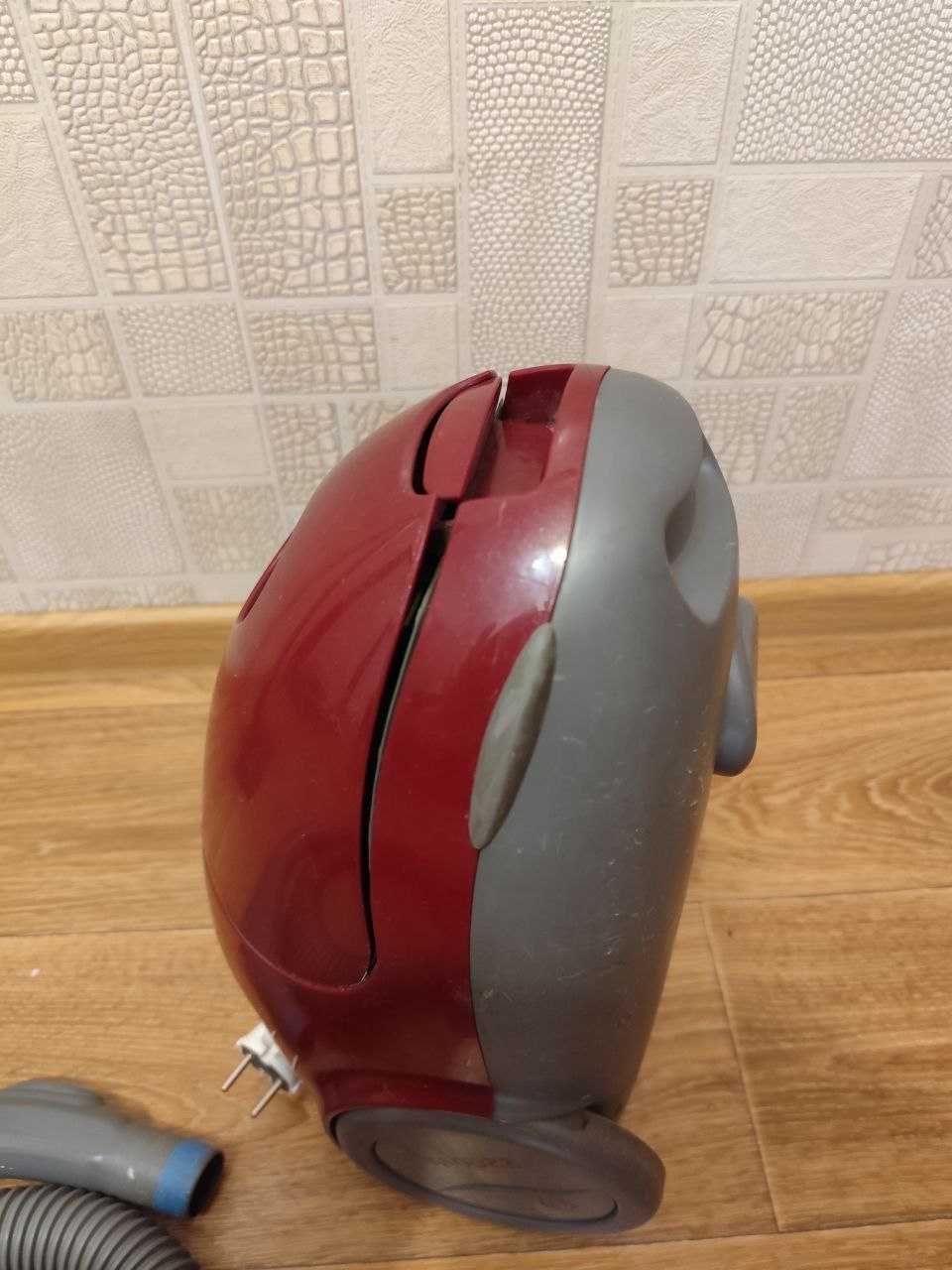 Пилосос Domotec 2200W