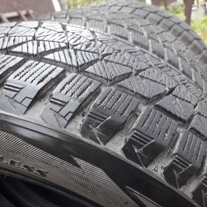 зимняя резина bridgestone blizzak dm v2 225 55 r 18