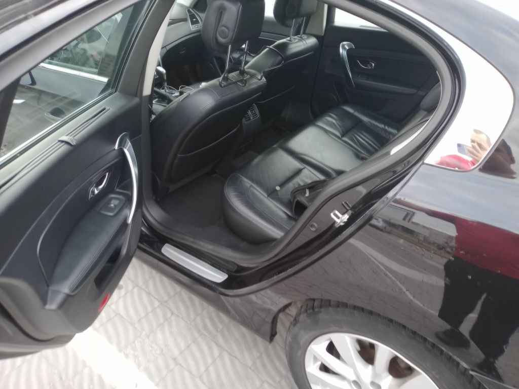 Renault latitude