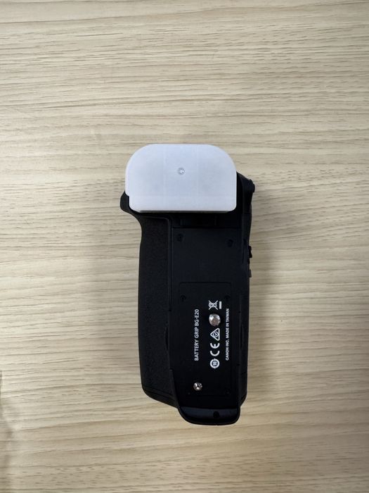 Canon Battery Grip BG-E20 (для Canon EOS 5D Mark IV)