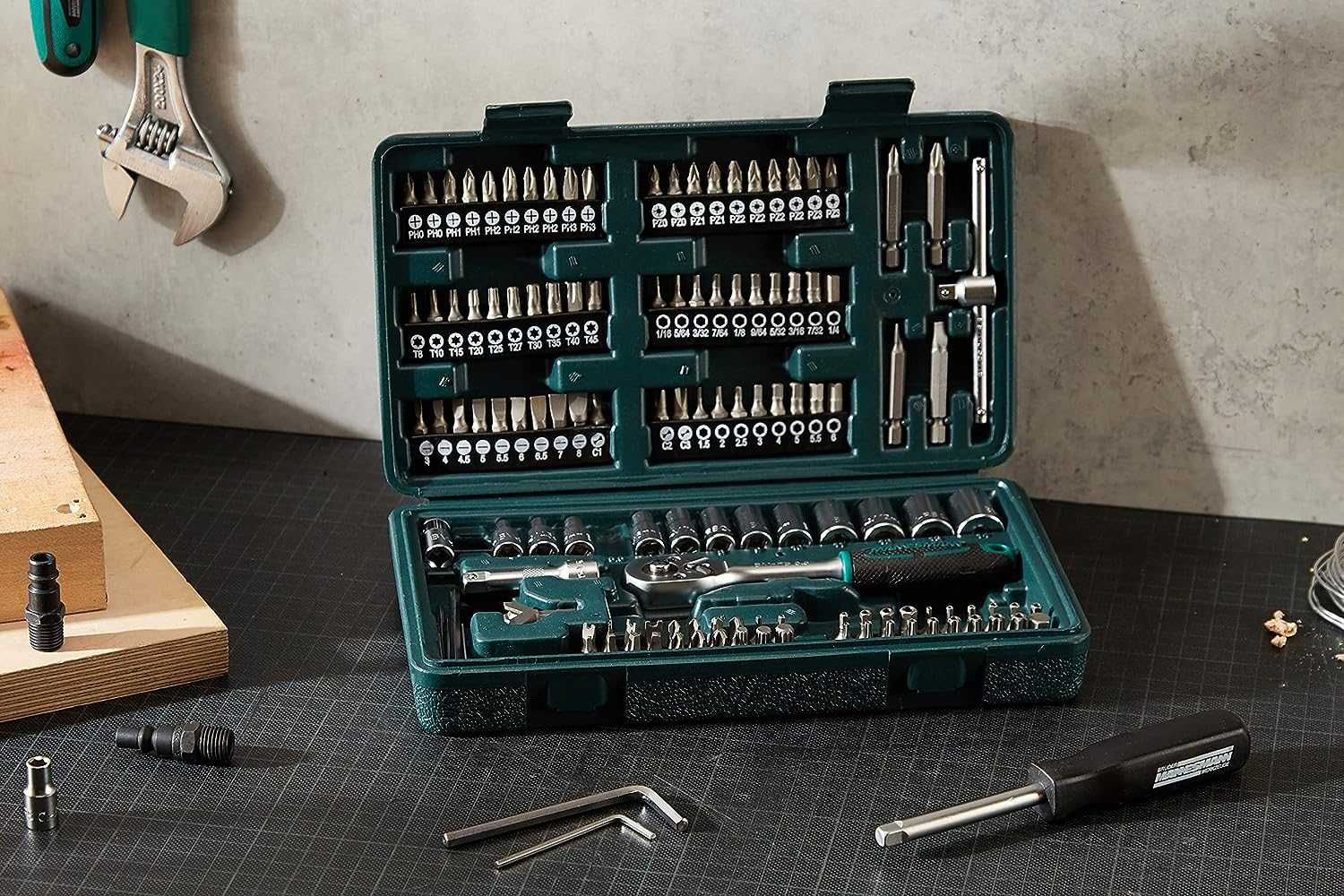 Kit ferramentas 130 peças.