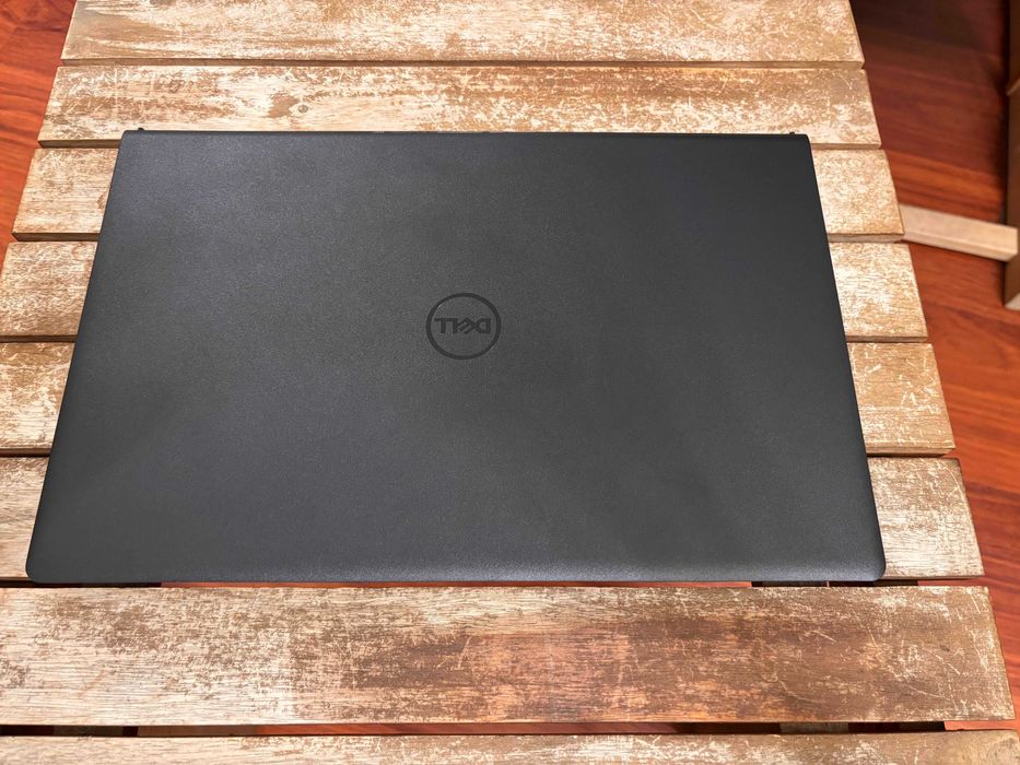 Dell Inspiron 3520 i5-1235U/16GB/1TB/Win11 120Hz