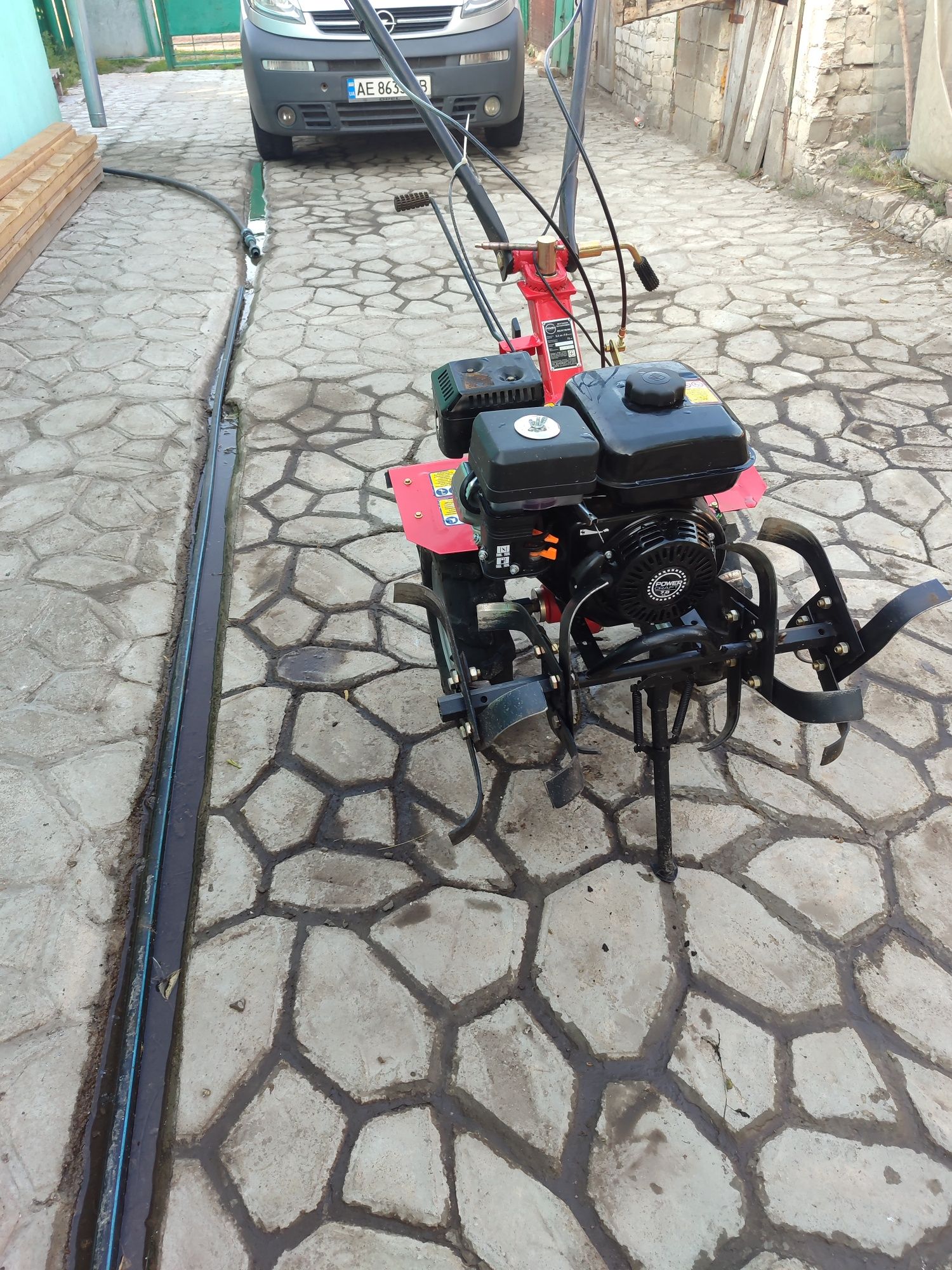 Продам мотоблок powercraft
