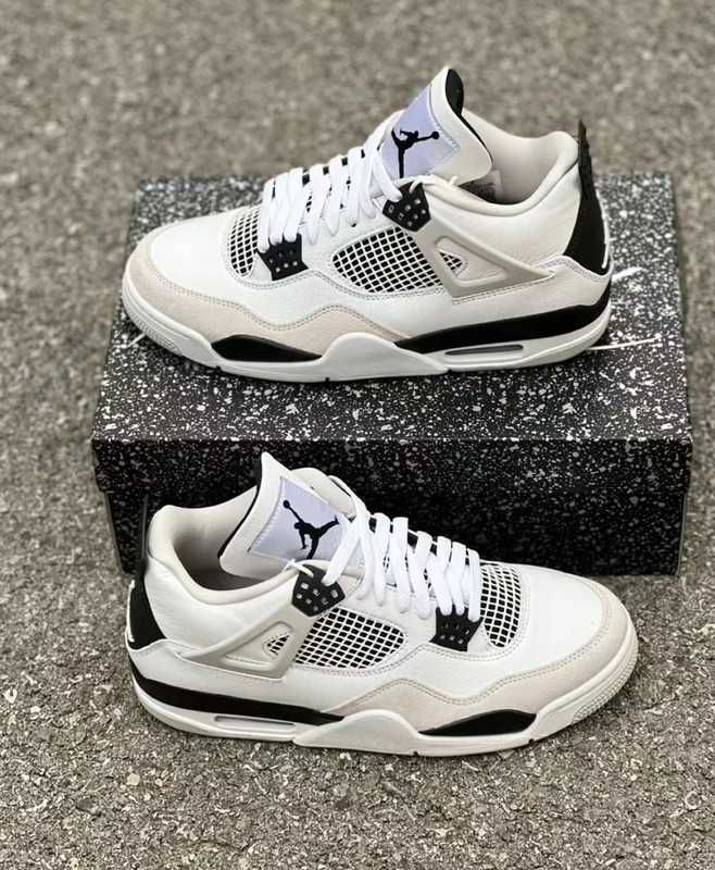 Jordan 4 Retro Military Black 43