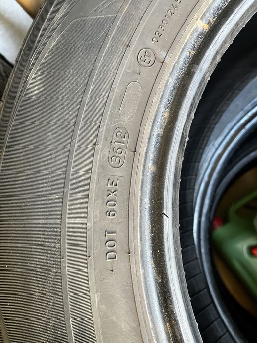 Opony zimowe 215/70R16