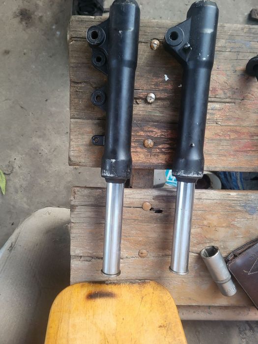 Продам вилку yamaha jog sa 16