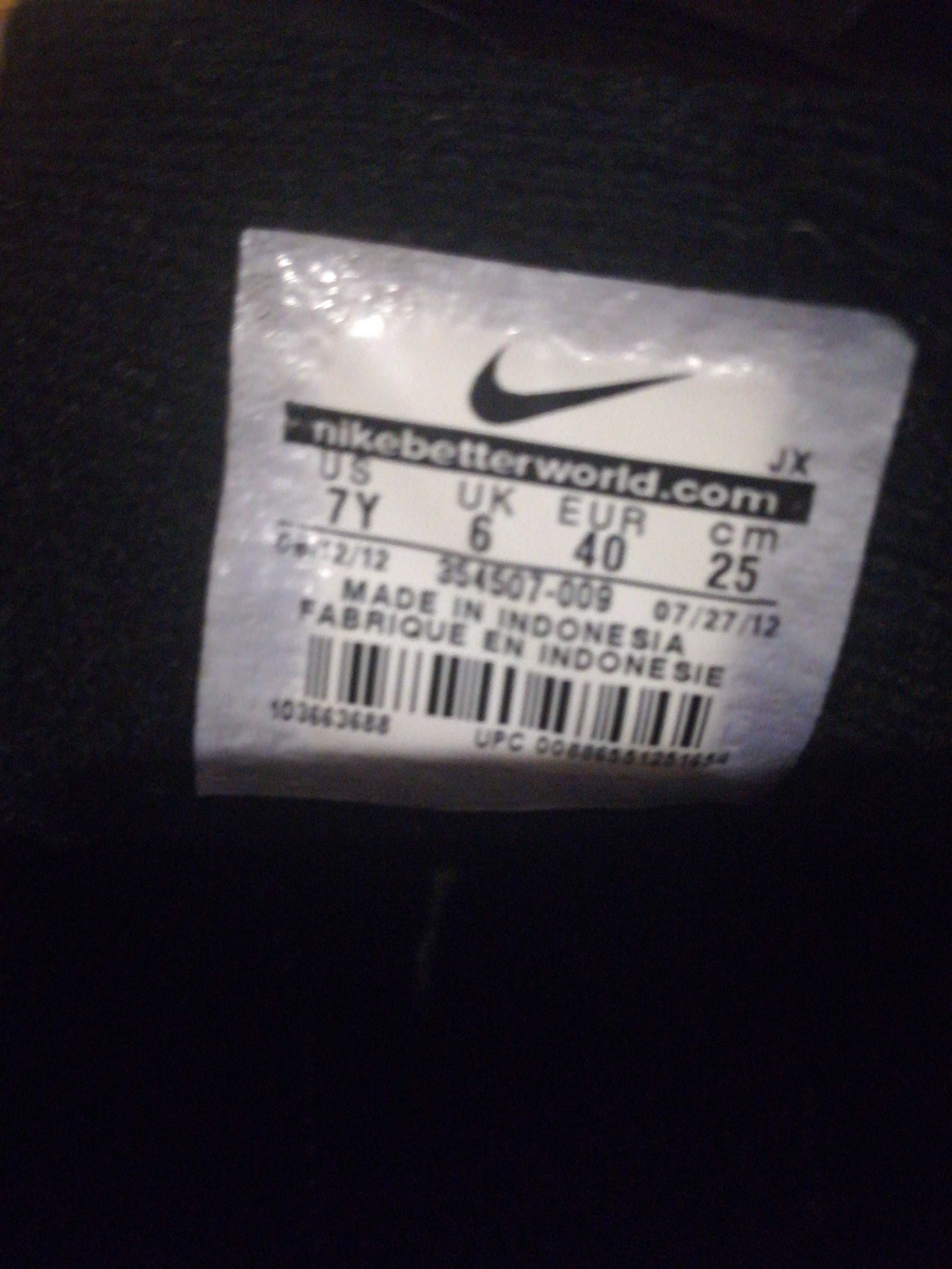 buty czarne  super