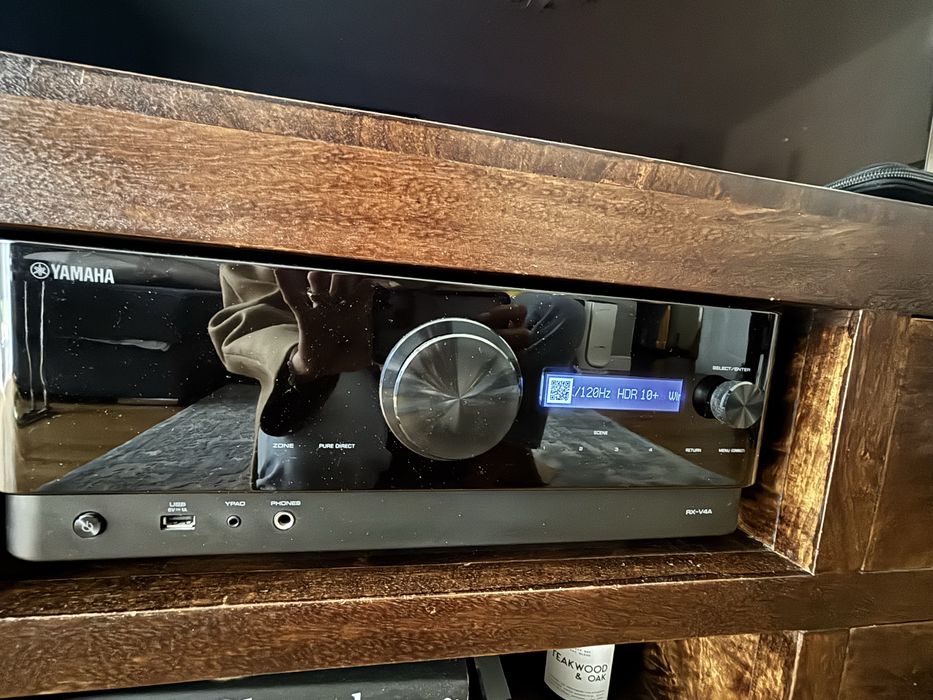 Amplituner Yamaha music cast RX-V4a