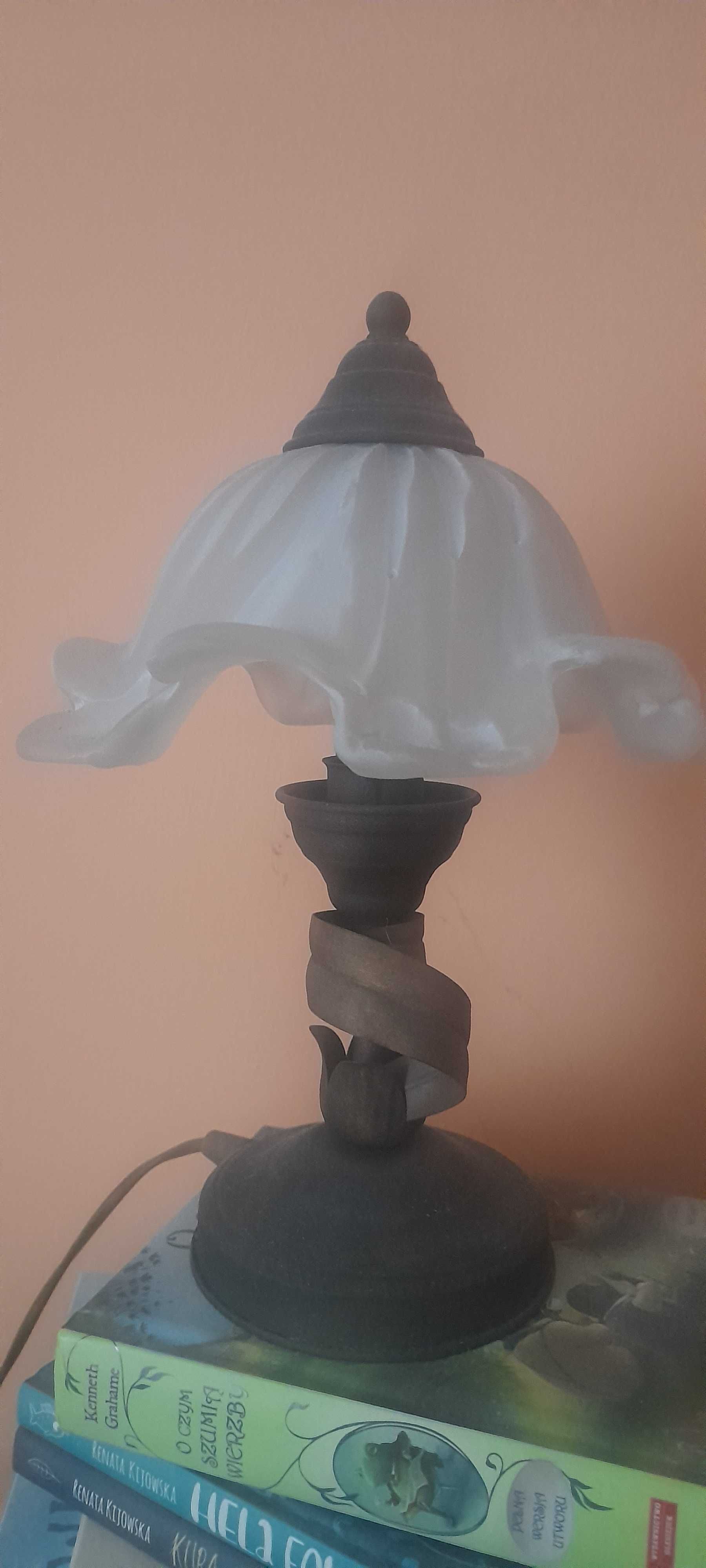 Zestaw lamp pokojowych