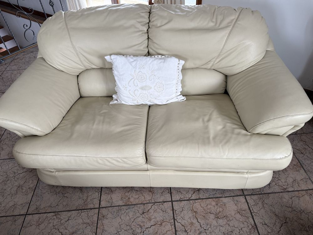 180€ 2 sofas 2 poltronas