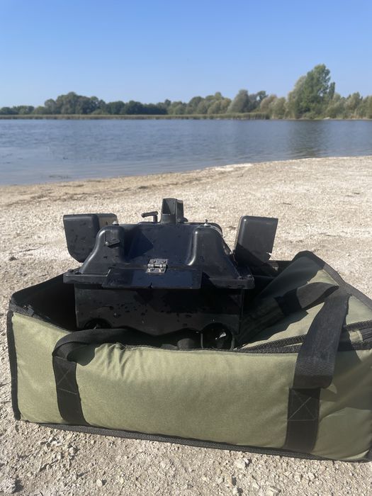 Кораблик з GPS D18B