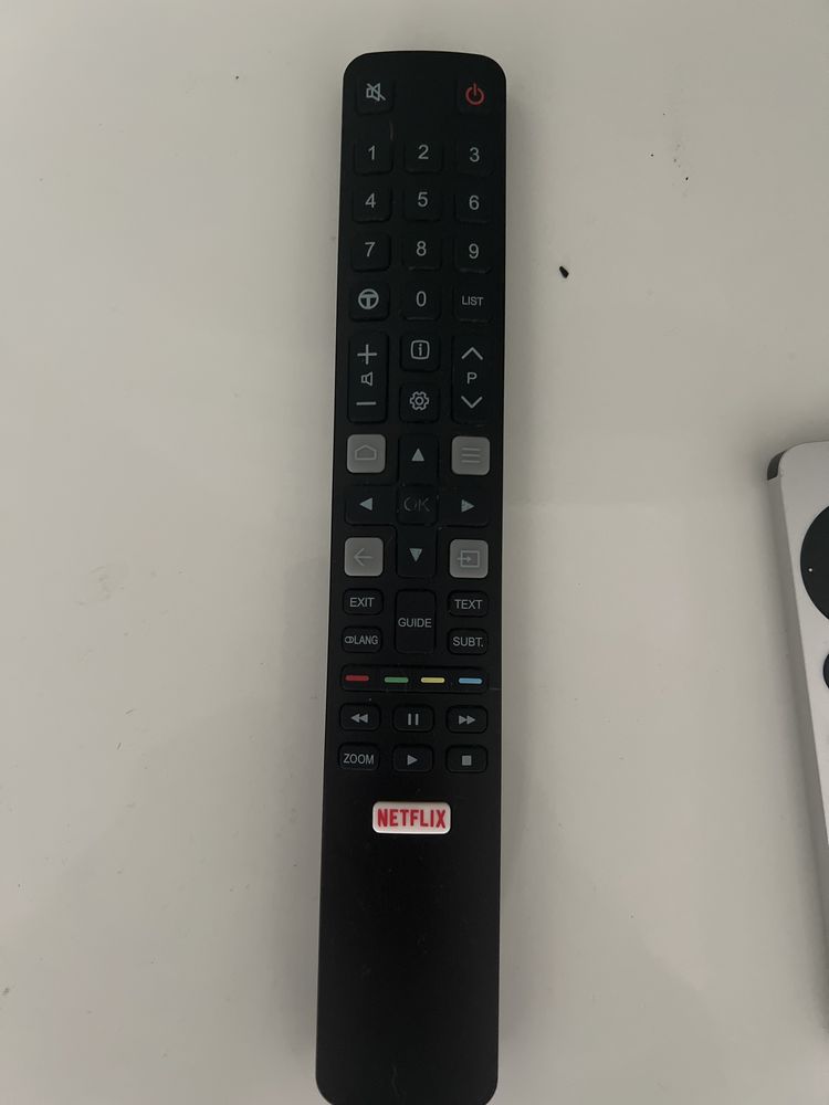 Smarttv tcl 40” como nova
