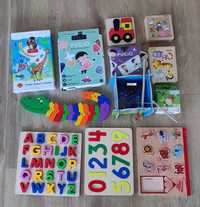 Zabawki drewniane; pucio; literki; memo; magnesy; pieczątki; domino