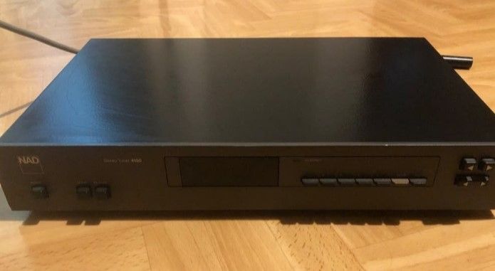 NAD 4150 Stereo Tuner