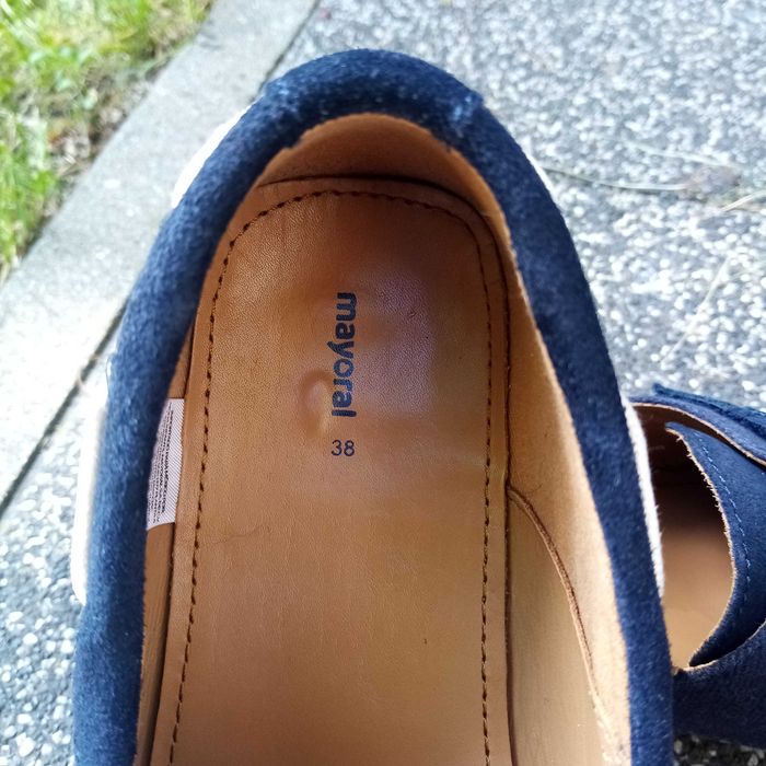 Oryginalne buty zamszowe Myoral 38