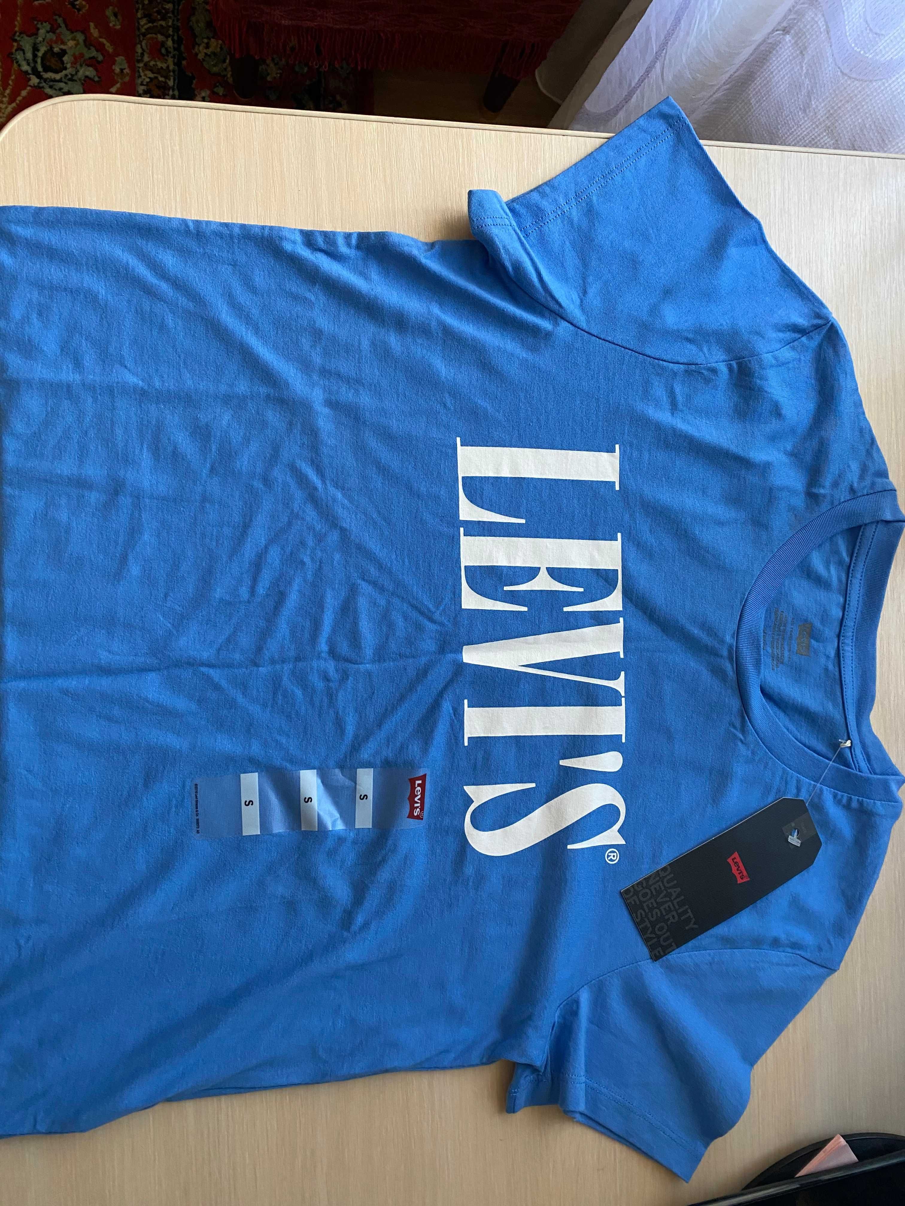 Продам футболку Levi's. Размер S. Купил в США, в магазине Levi's.