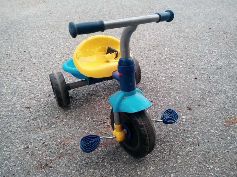 Triciclo de criança