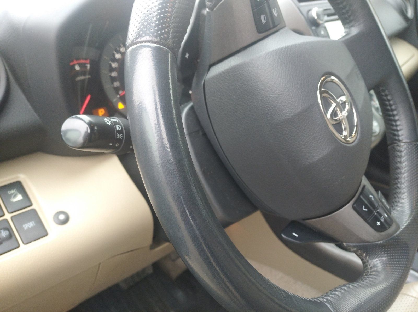 Toyota Rav4 2011r  2.2 D-cat