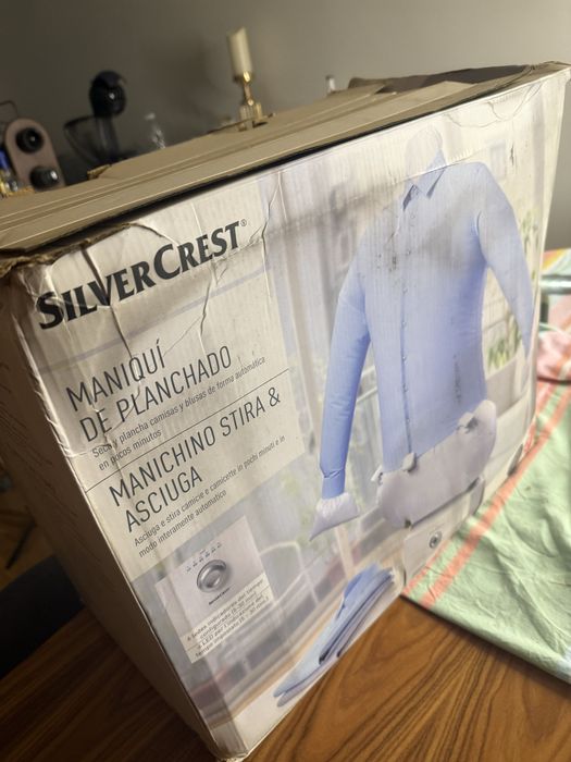 Boneco  ferro de Engomar passar  SilverCrest NUNCA USADO